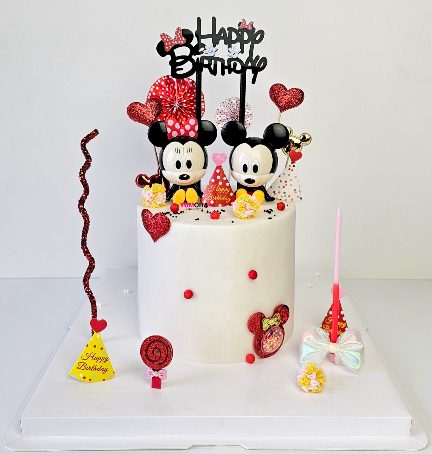 Minnie Mouse cake, Mickey Mouse cake, birthday cakes, best cakes in sydney, kids birthday cakes, cakes for her